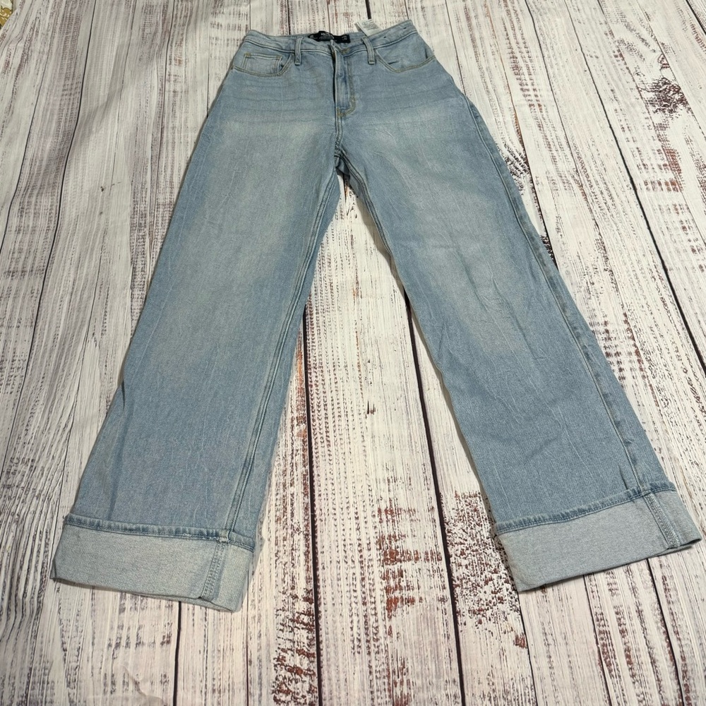 Hollister Ultra High Rise Dad Jeans Size 0